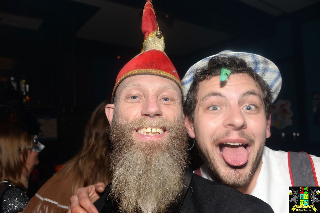 ../Images/Uit de oude doos feest 150.jpg